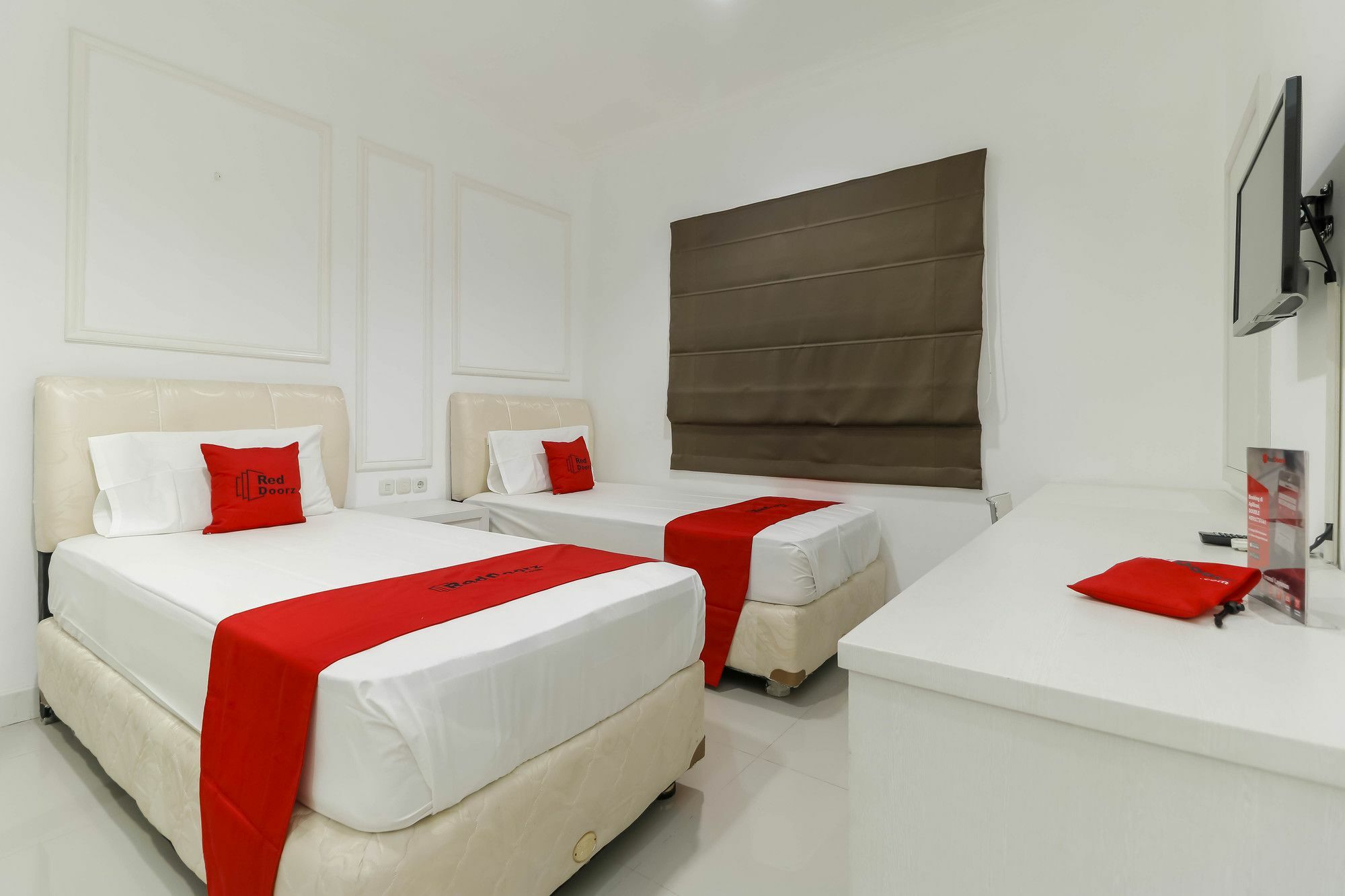 Reddoorz Plus @ Setiabudi Barat Τζακάρτα Εξωτερικό φωτογραφία