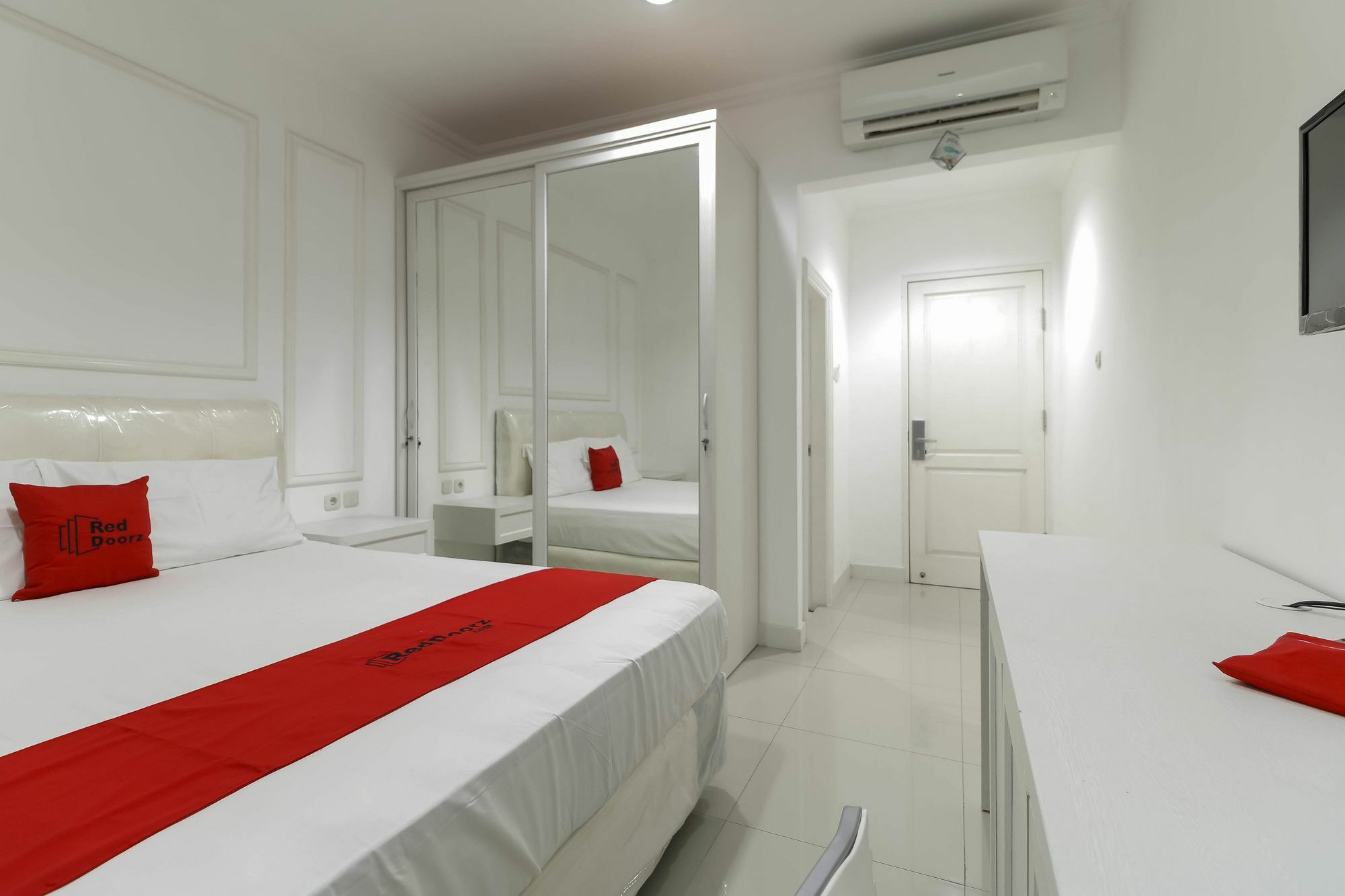 Reddoorz Plus @ Setiabudi Barat Τζακάρτα Εξωτερικό φωτογραφία