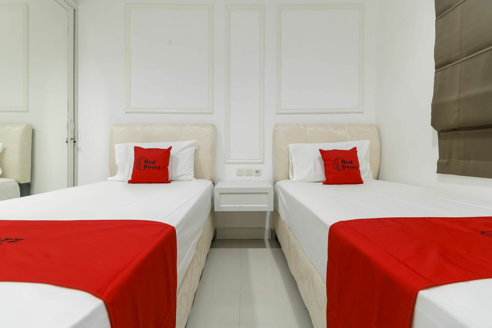 Reddoorz Plus @ Setiabudi Barat Τζακάρτα Εξωτερικό φωτογραφία