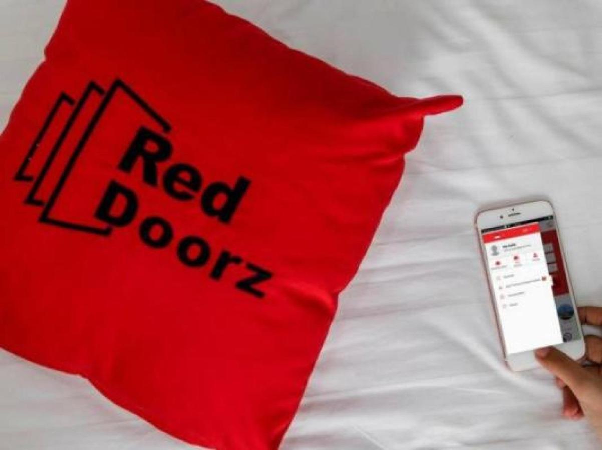 Reddoorz Plus @ Setiabudi Barat Τζακάρτα Εξωτερικό φωτογραφία